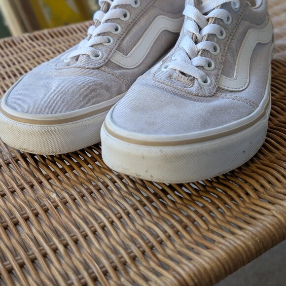 Vans "Ward" taupe skate sneaker size 7.5 in very good shape - Picture 4 of 8